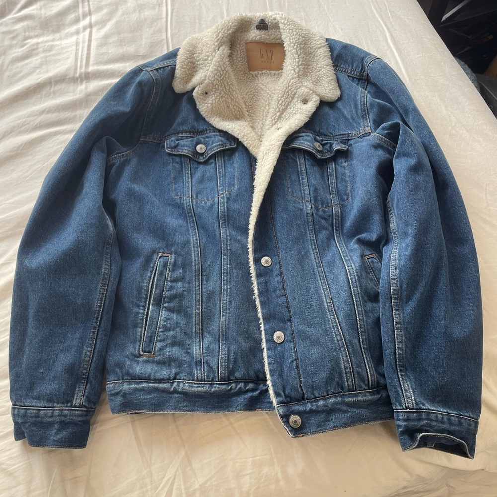 Gap Denim Jacket - perfect condition